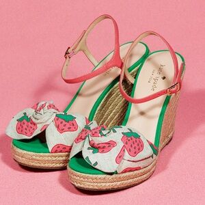 Kate Spade Espadrille Wedge Sandals Buckle Bow Strawberry shoes Size 10